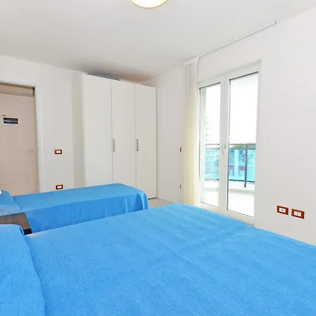 Διαμέρισμα Sky 5th Floor Λινιάνο Σαμπιαντόρο