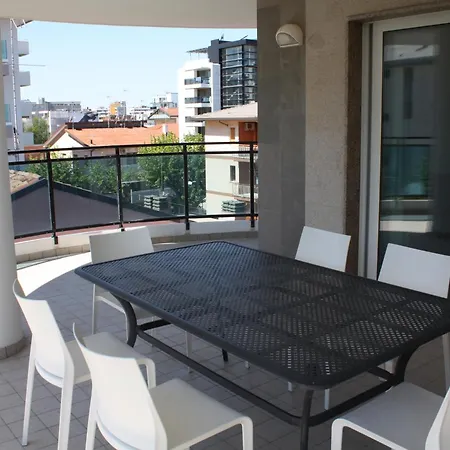 Διαμέρισμα Sky 5th Floor